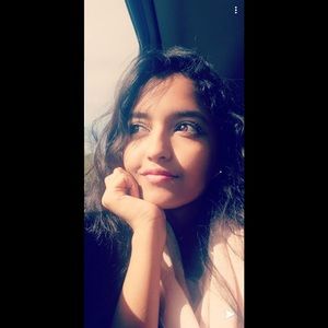 Meet your Posher, Ishrat